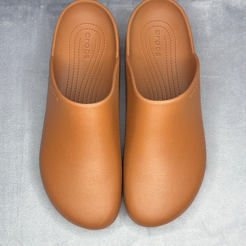 Crocs Classic Slip On Clogs Brown Size 14 Mens Comfort Shoes